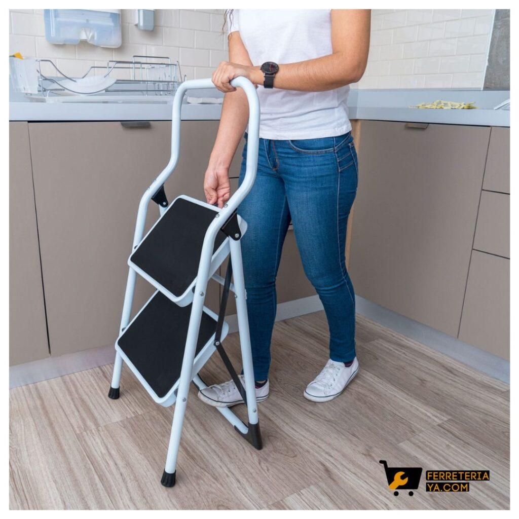 Escalera tubular, plegable, 2 peldaños, Pretul - 24118 - Imagen 2